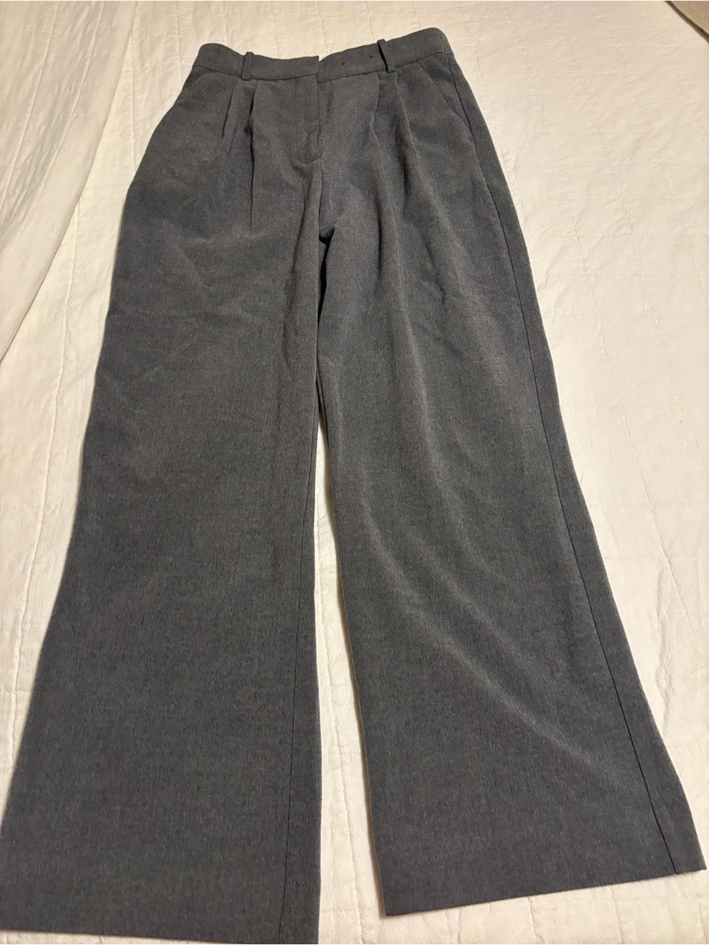 Abercrombie & Fitch Wide Leg Pleated Pants - Charcoal